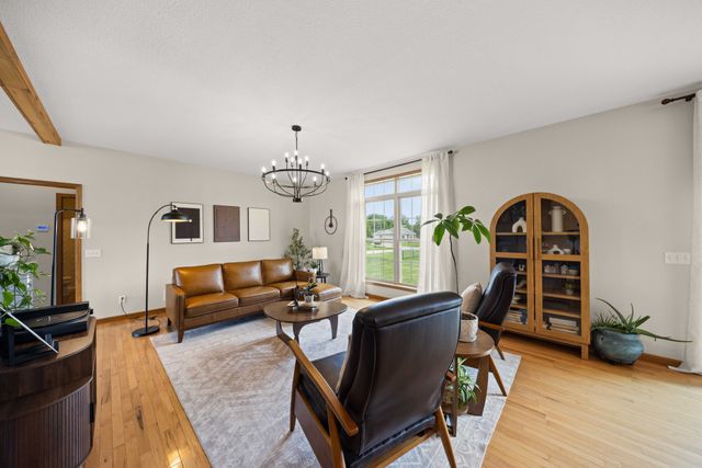 200 NW 8th Street, Earlham, IA 50265