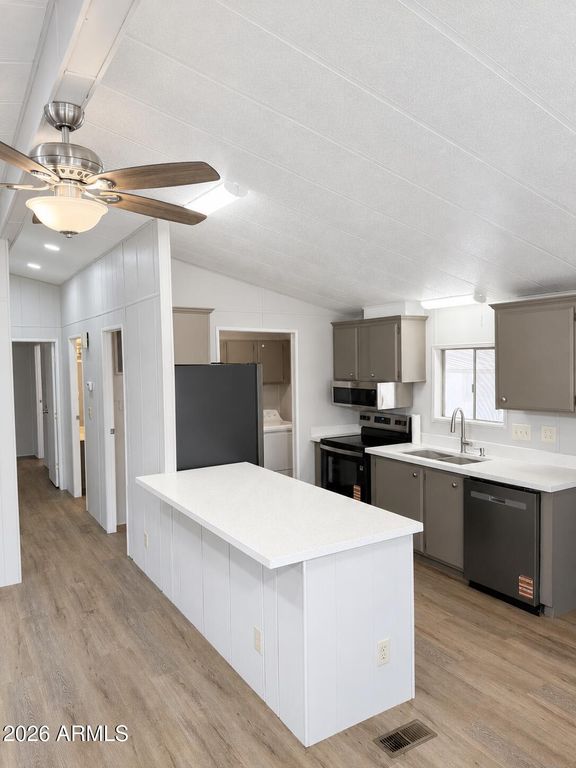 11596 W SIERRA DAWN Boulevard 45, Surprise, AZ 85378 — photo 5