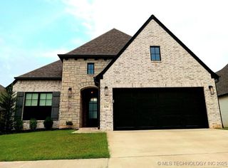 12741 S Oxford Avenue, Bixby, OK 74008