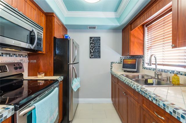 8500 SW 109th Avenue 6-221, Miami, FL 33173