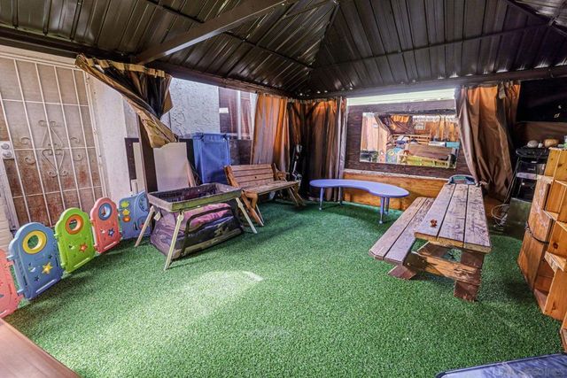 1109 1111 Grand, San Diego, CA 92109