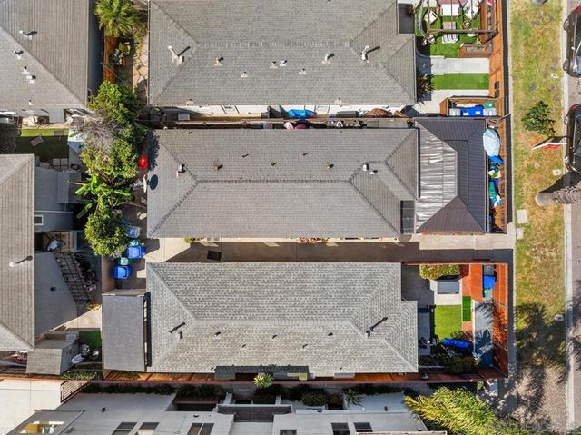 1109 1111 Grand, San Diego, CA 92109