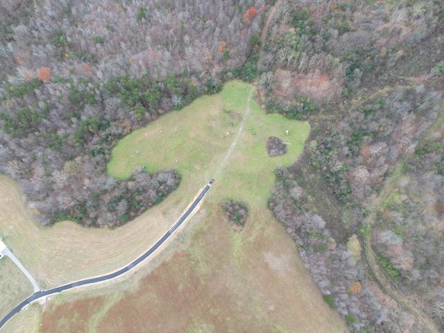 999 Meadowstone Way, Corbin, KY 40701