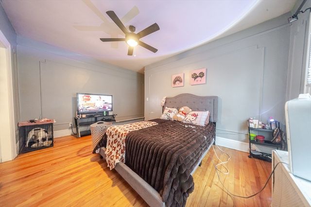 570-572 Dickinson St, Springfield, MA 01108