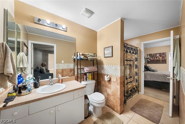 3205 38th ST W, Lehigh Acres, FL 33971