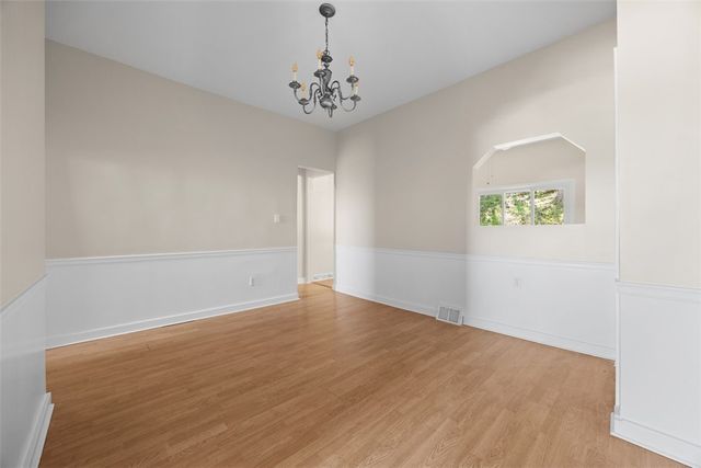 5611 Wickliff St, Lawrenceville, PA 15201