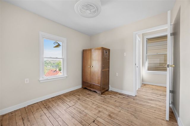 5611 Wickliff St, Lawrenceville, PA 15201
