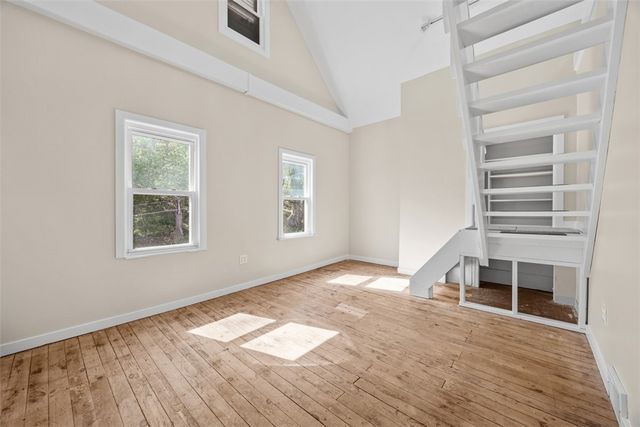 5611 Wickliff St, Lawrenceville, PA 15201
