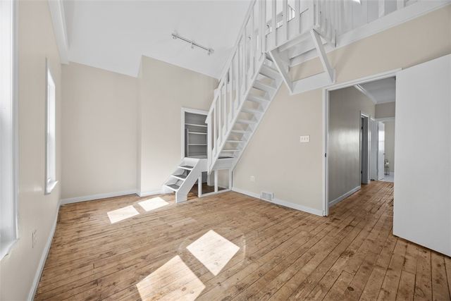 5611 Wickliff St, Lawrenceville, PA 15201