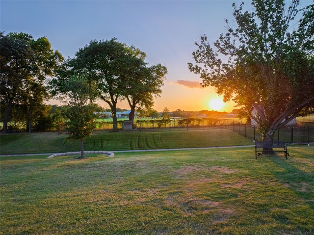 250 Whistling Duck Lane, Double Oak, TX 75077