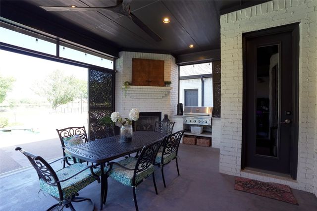 250 Whistling Duck Lane, Double Oak, TX 75077