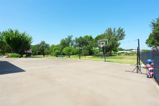 250 Whistling Duck Lane, Double Oak, TX 75077