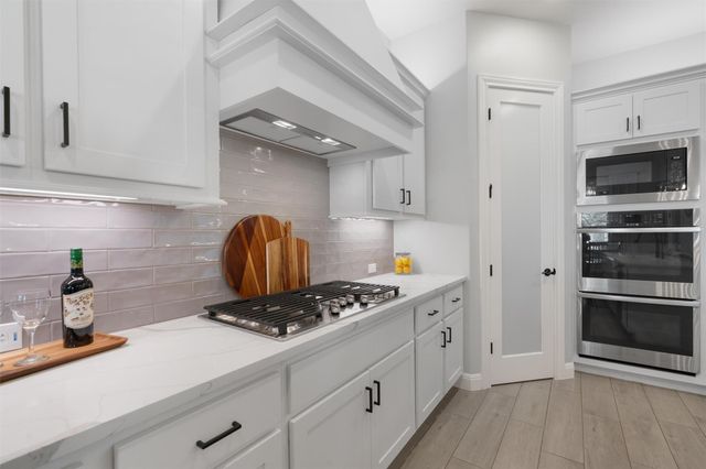 210 Miranda WAY, Georgetown, TX 78633