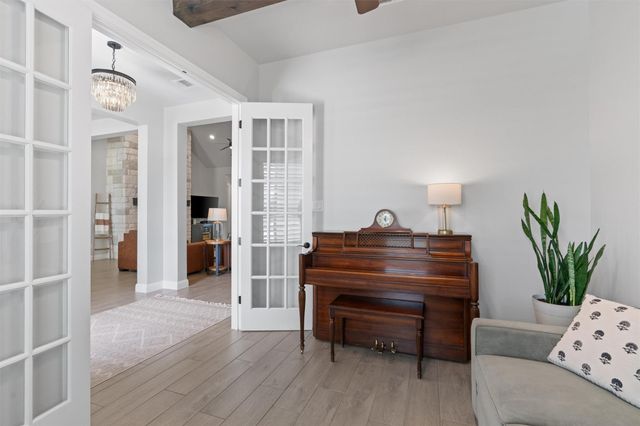 210 Miranda WAY, Georgetown, TX 78633