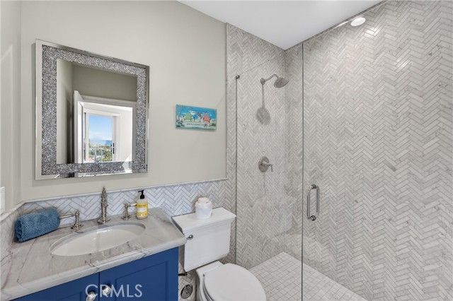 405 Blumont Street, Laguna Beach, CA 92651