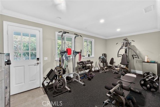 405 Blumont Street, Laguna Beach, CA 92651