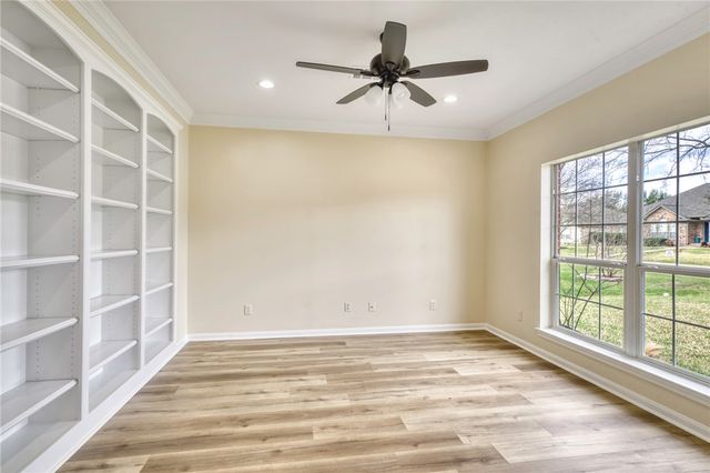 5305 Draycott Court, Bryan, TX 77802