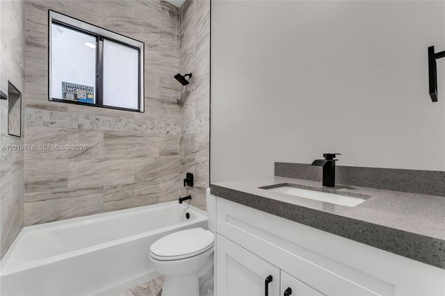 2947 NW 9th Street, Fort Lauderdale, FL 33311