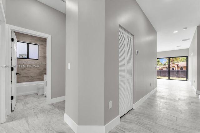 2947 NW 9th Street, Fort Lauderdale, FL 33311