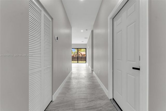 2947 NW 9th Street, Fort Lauderdale, FL 33311