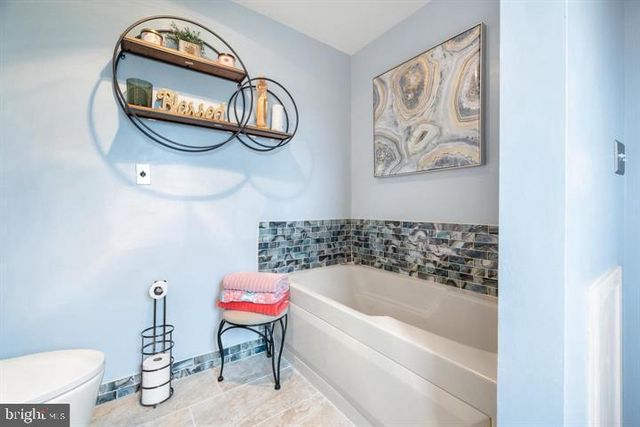 5213-UNIT LE PARC DR #46 APT 2, Wilmington, DE 19809