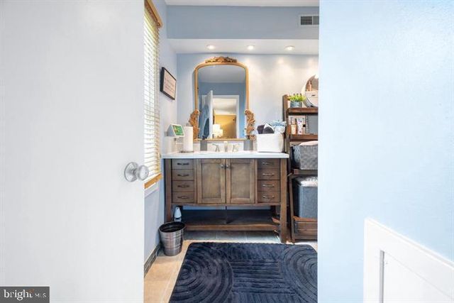 5213-UNIT LE PARC DR #46 APT 2, Wilmington, DE 19809