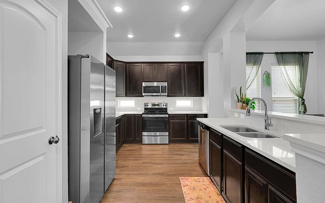 2720 Beutel Road, Lorena, TX 76655