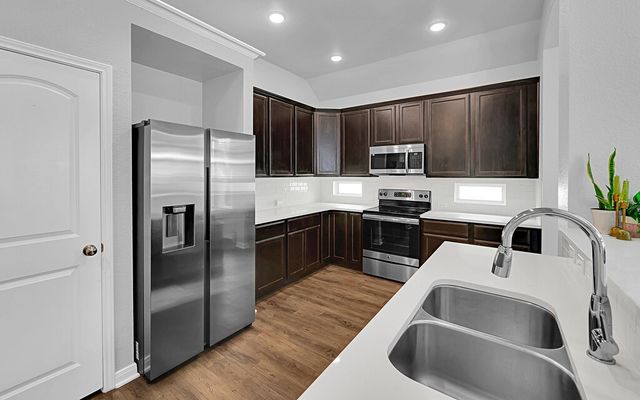 2720 Beutel Road, Lorena, TX 76655