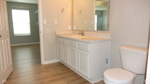 942 Maple Stone Drive, Greenwood, IN 46143