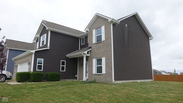 942 Maple Stone Drive, Greenwood, IN 46143