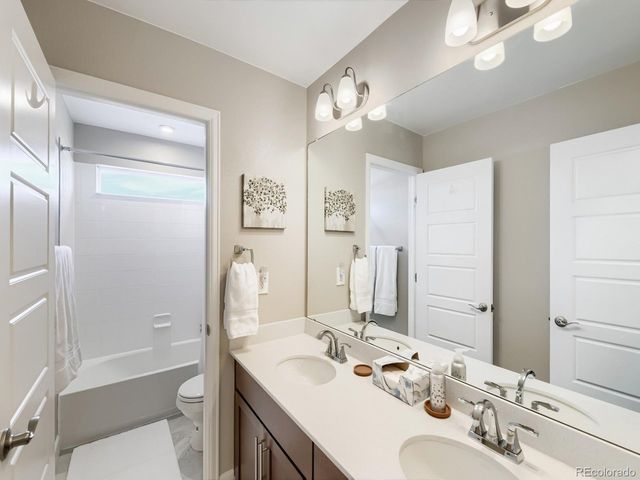 674 Bear Peak Rd, Erie, CO 80516