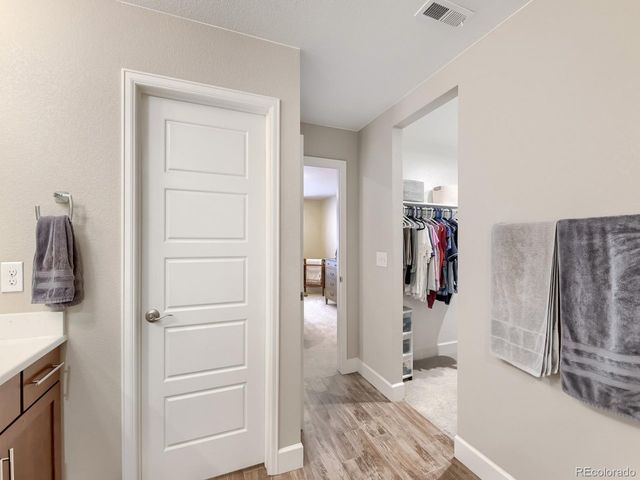 674 Bear Peak Rd, Erie, CO 80516