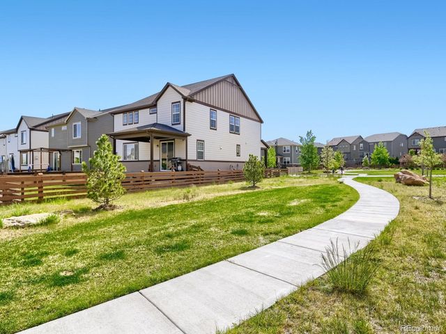 674 Bear Peak Rd, Erie, CO 80516