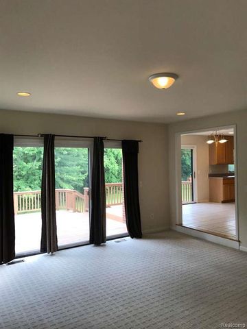 7782 Watford Drive, West Bloomfield, MI 48322