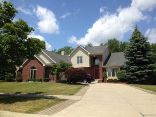 7782 Watford Drive, West Bloomfield, MI 48322