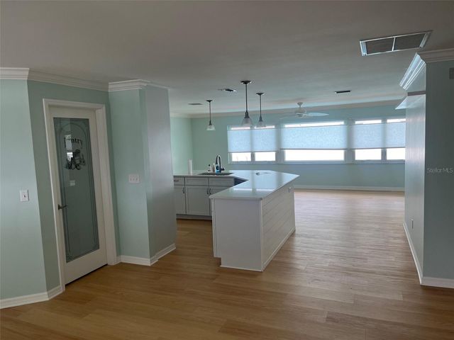 601 64TH AVENUE, St Pete Beach, FL 33706