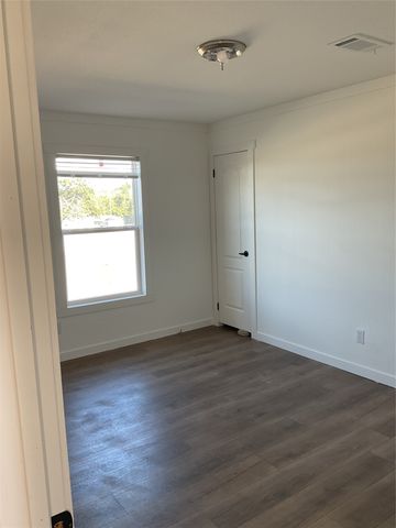 133 Firefly Drive, Springtown, TX 76082