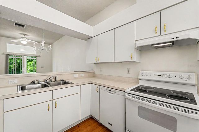 12514 HOLLYBROOK LANE, Hudson, FL 34669