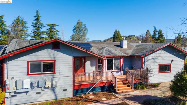 20504 Tracy Court, Soulsbyville, CA 95372