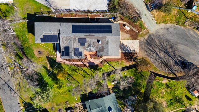 20504 Tracy Court, Soulsbyville, CA 95372