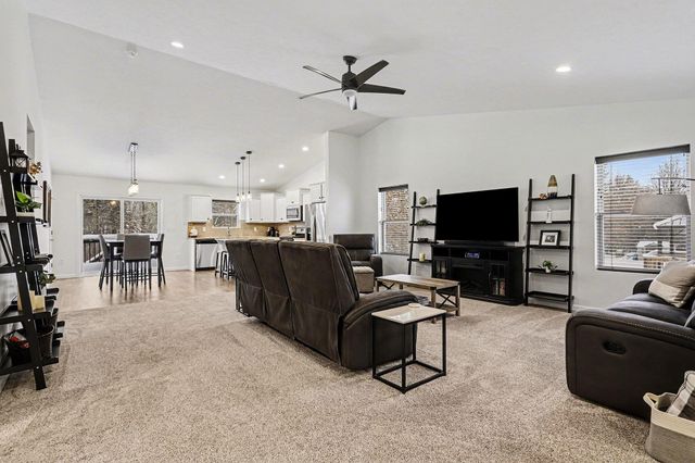 1401 Springview Court, Yankee Springs Twp, MI 49333