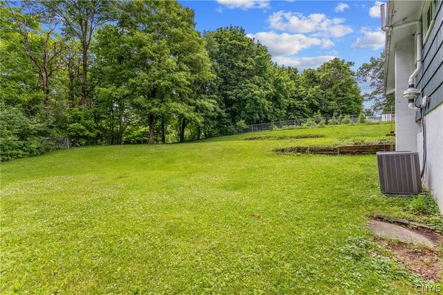 126 Cashin Drive, Manlius, NY 13066