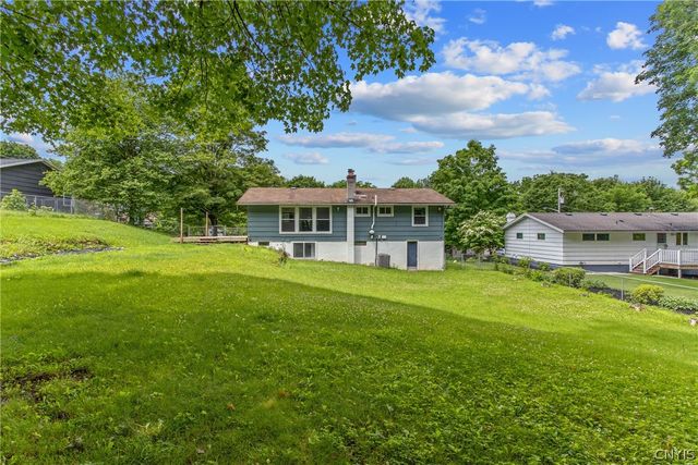 126 Cashin Drive, Manlius, NY 13066