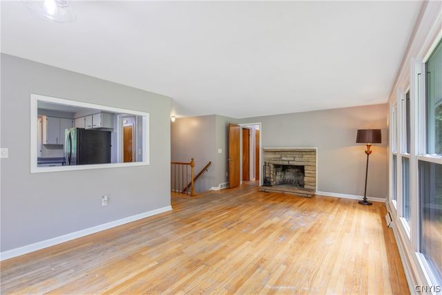 126 Cashin Drive, Manlius, NY 13066