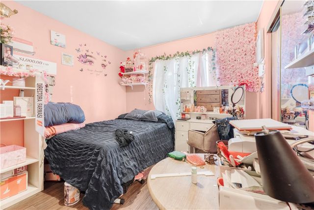 9207 S Central, Los Angeles, CA 90002