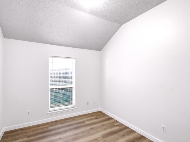 7562 John T White Road, Fort Worth, TX 76120