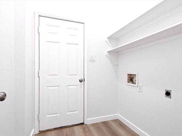 7562 John T White Road, Fort Worth, TX 76120