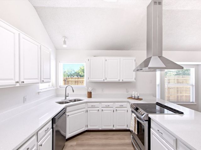 7562 John T White Road, Fort Worth, TX 76120