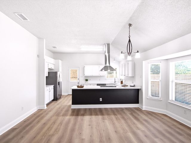 7562 John T White Road, Fort Worth, TX 76120