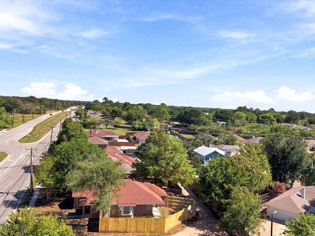 7562 John T White Road, Fort Worth, TX 76120